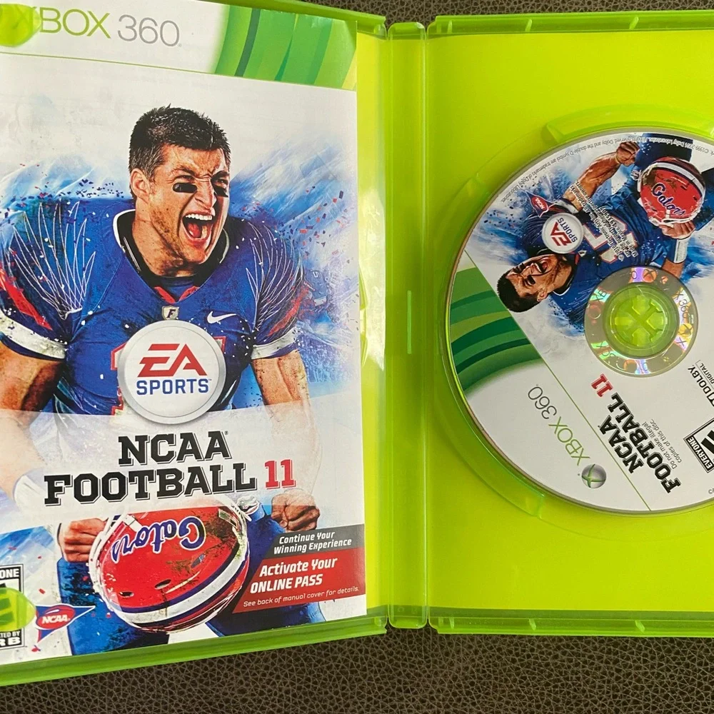 NCAA Football 11 (Microsoft Xbox 360, 2010)